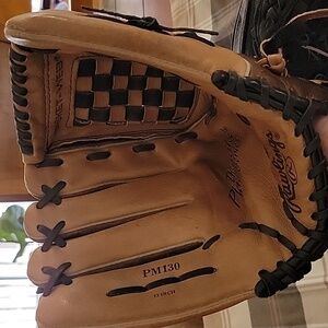 Rawlings zeroshock PM130 13 inch softball glove